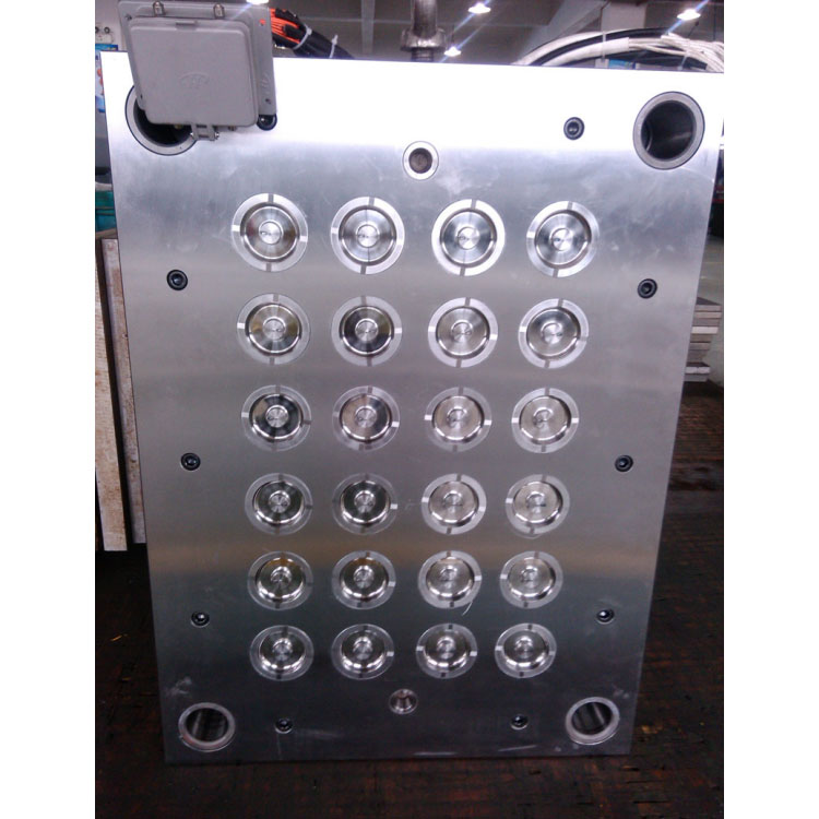 24 Cavities 5 Gallon Cap Mould para sa 20 Litro